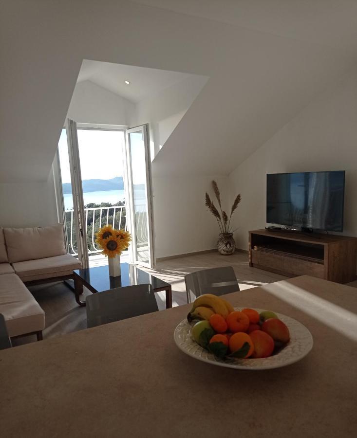 Apartment Lucija With Sea View Dubrovnik Eksteriør bilde